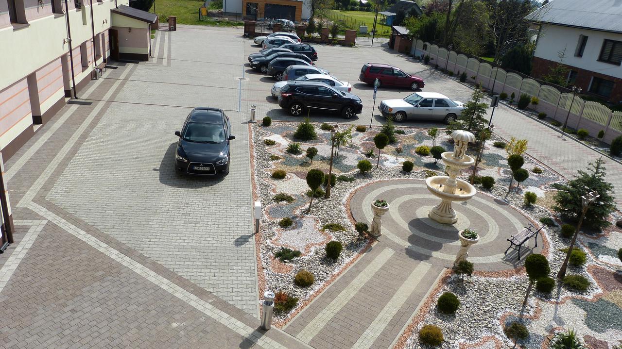 Hotel Irys Lublin Exterior foto